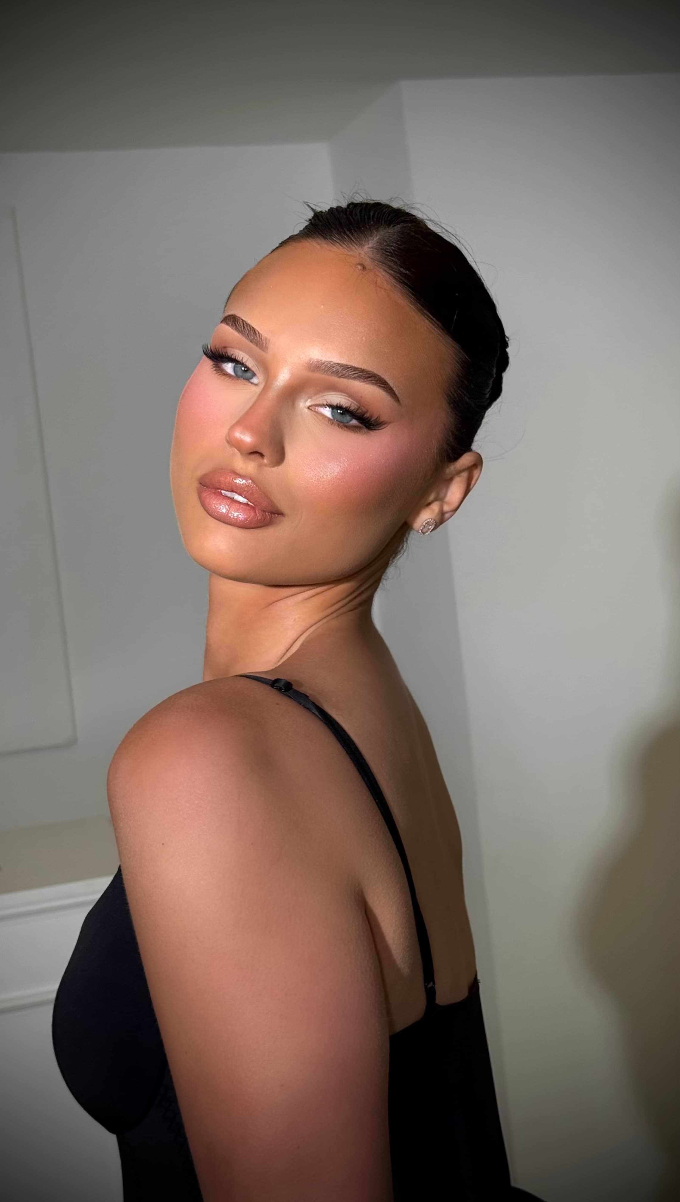 Myriam — maquilleuse professionnelle